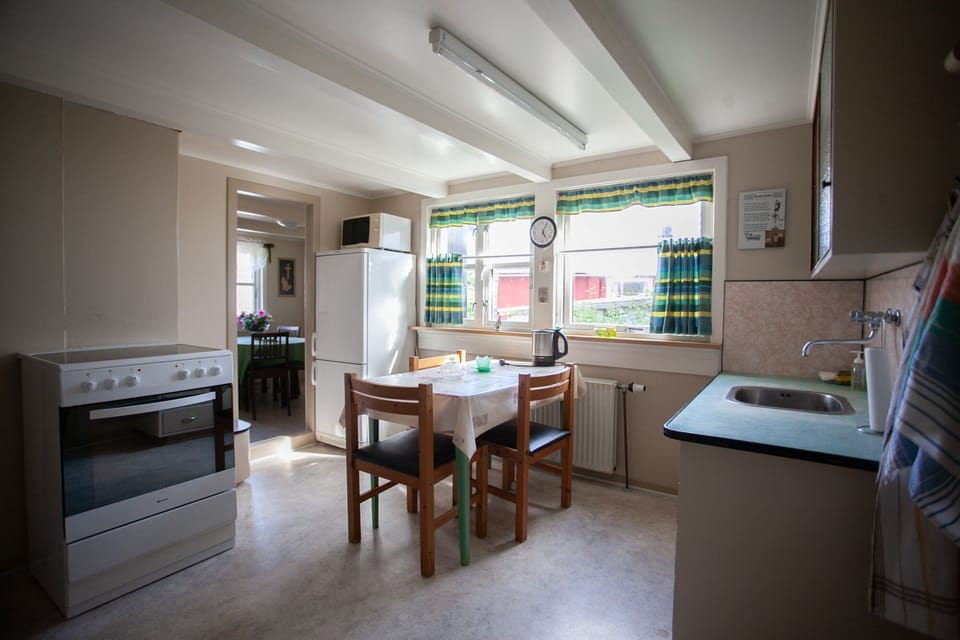 House | Private kitchen | Coffee/tea maker, oven, stovetop, electric kettle
