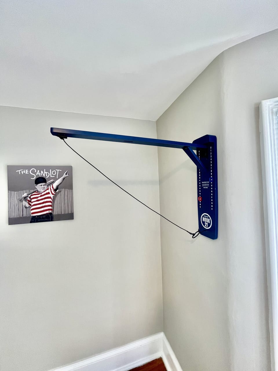 Hook 21 game in game room