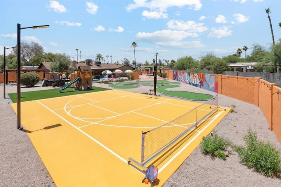 Sport court