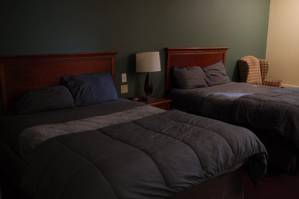 Basic Double Room | WiFi (free), bed sheets