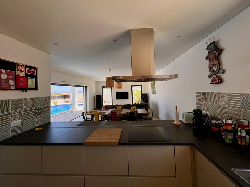 Villa Sonata Ingrina Sol kitchen