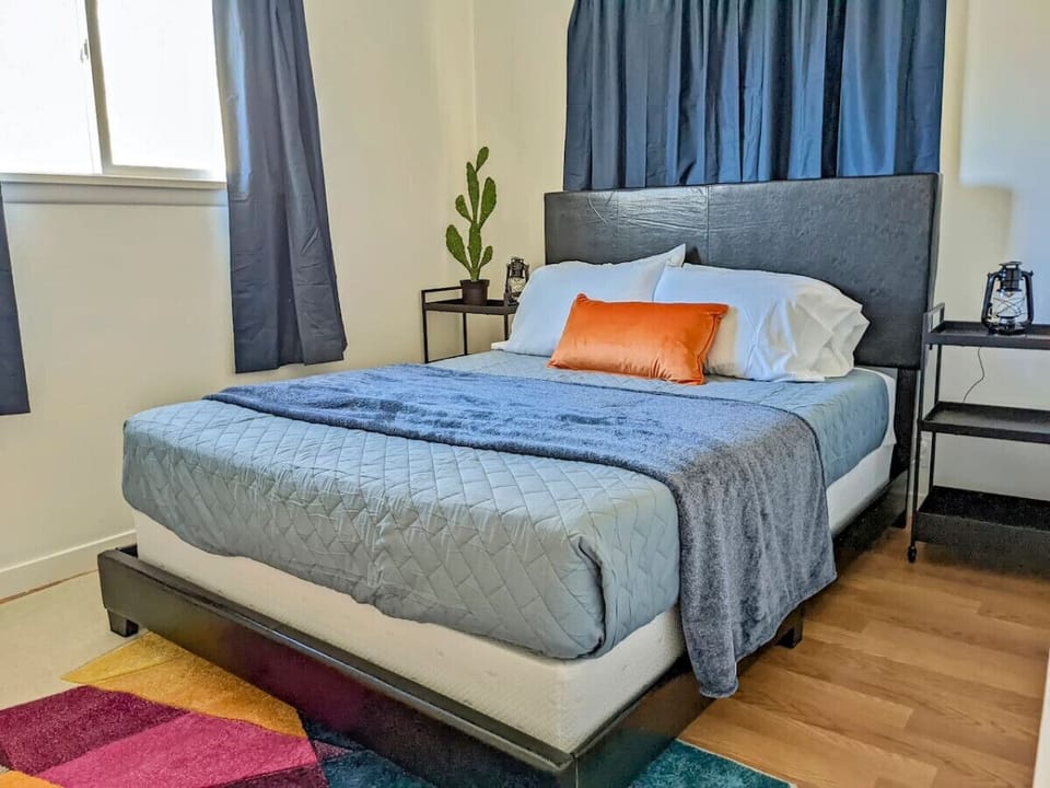 2nd bedroom with a queen bed