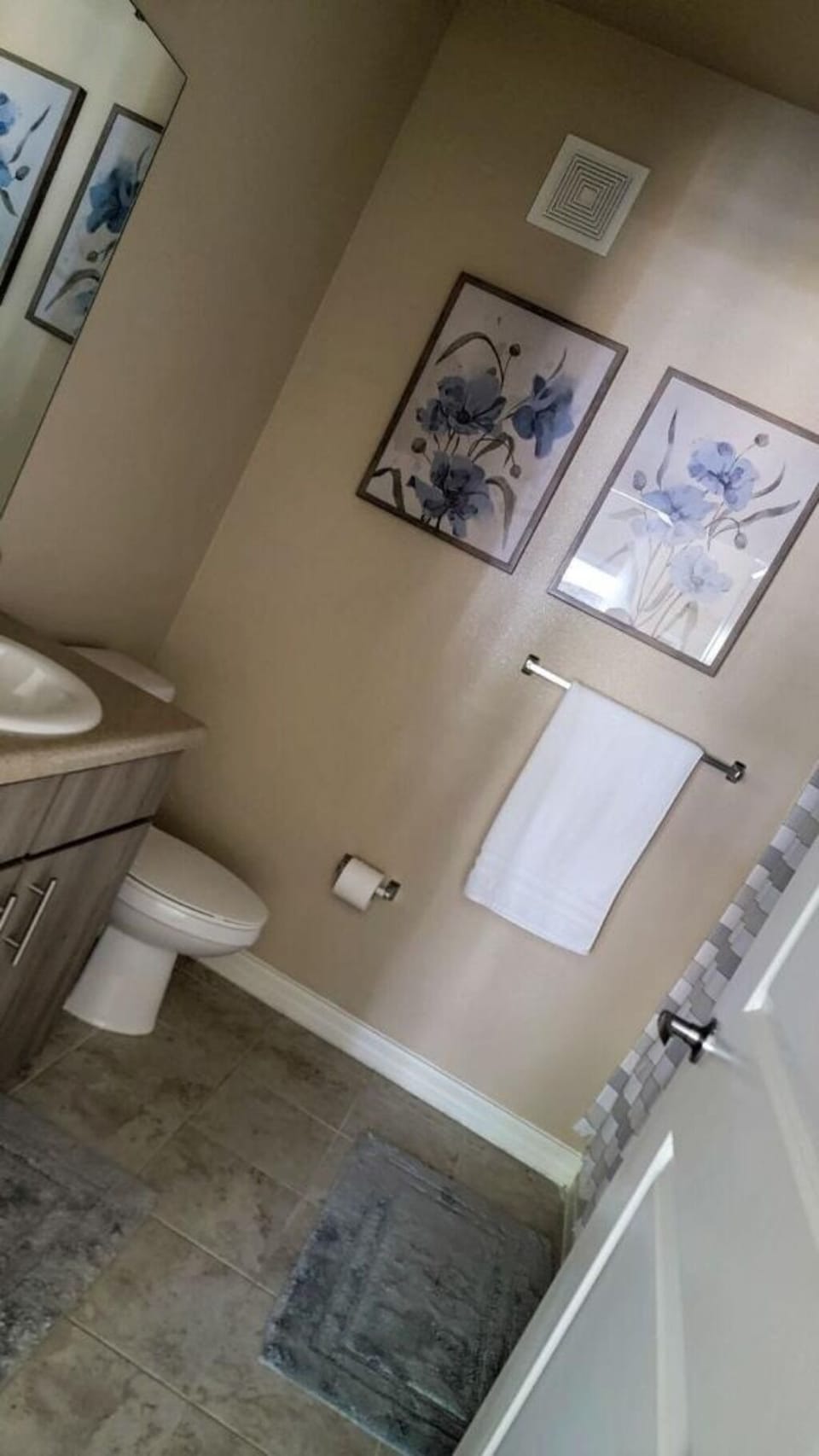 Simplicity and sophistication, right in our own bathroom retreat. 
