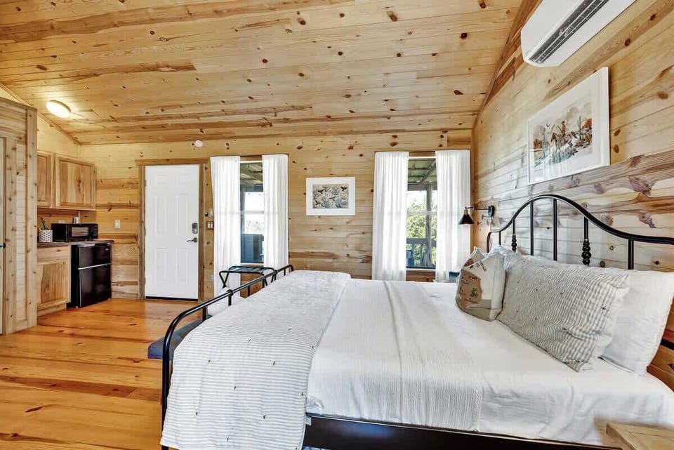 Cabin, 1 King Bed, Hot Tub (3107 Keese Rd #3) | 1 bedroom, individually decorated, individually furnished, bed sheets