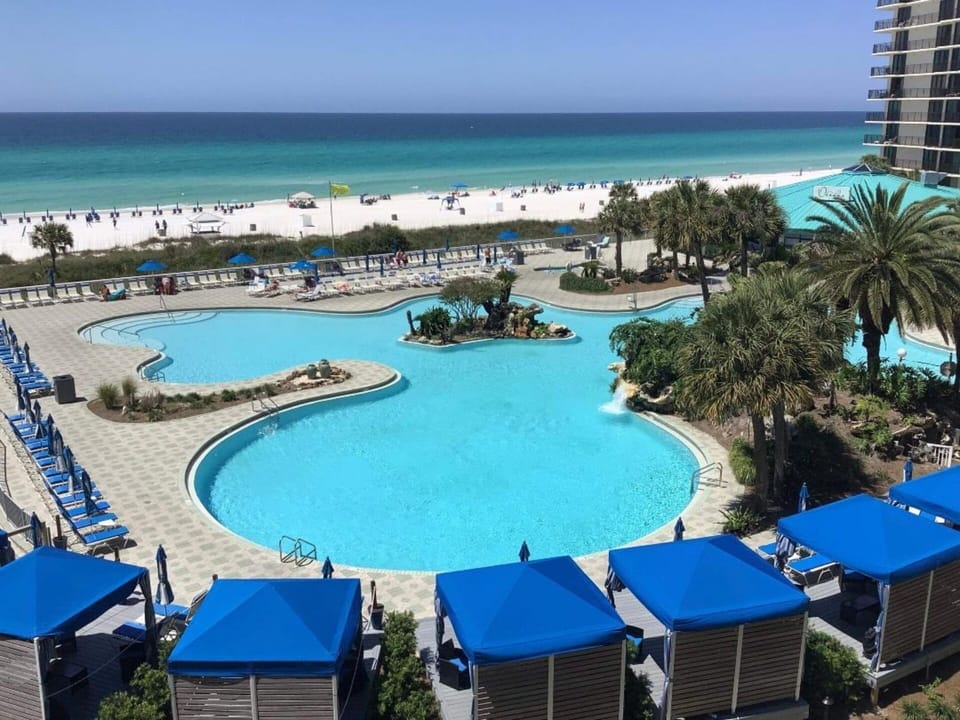 Lagoon pool