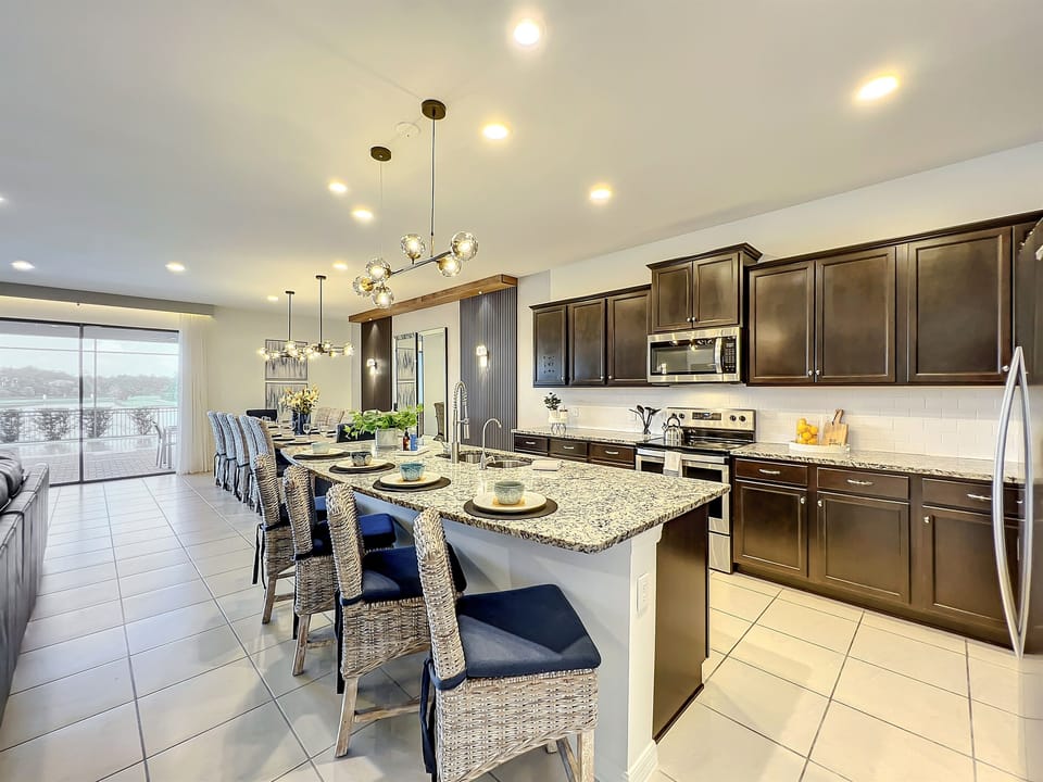 Full Modern Kitchen