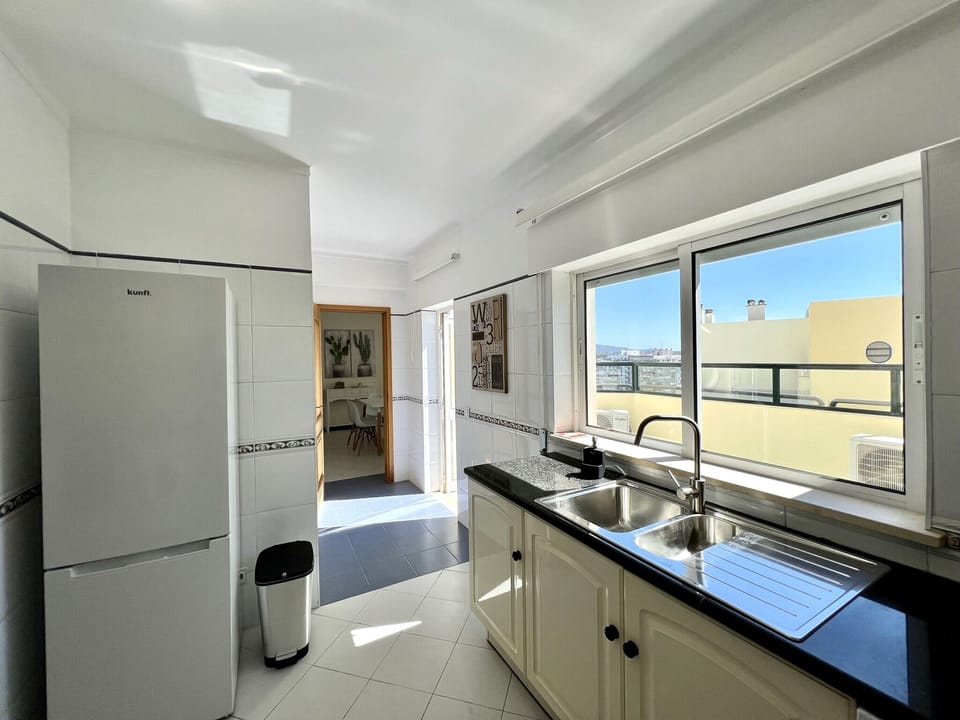 Apartment, 4 Bedrooms, Terrace | Private kitchen | Coffee/tea maker, microwave, oven, dishwasher