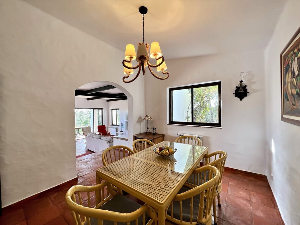 Villa, 3 Bedrooms, Private Pool, Mountain View | In-room dining