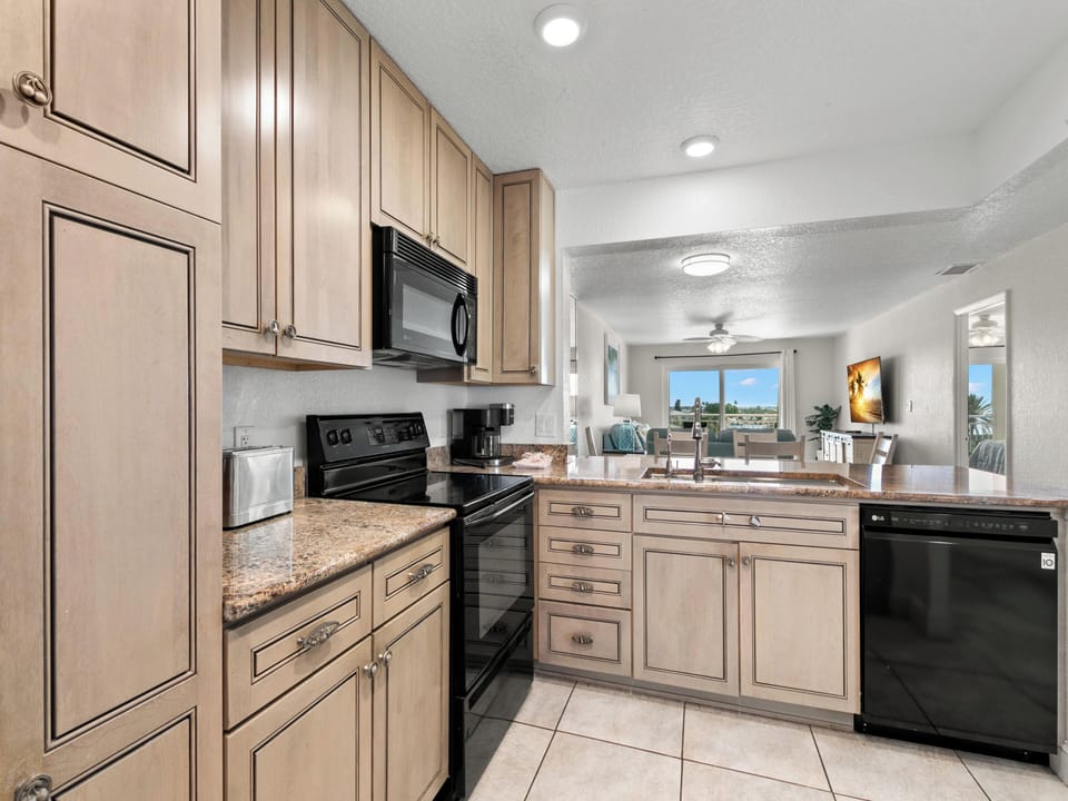 Condo (2 Bedrooms) | Property amenity