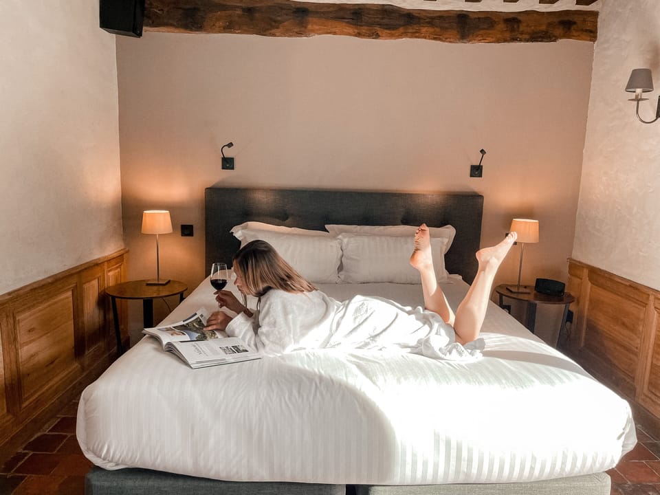 Suite Spa avec vue sur la mer | Pillowtop beds, in-room safe, individually decorated, blackout drapes