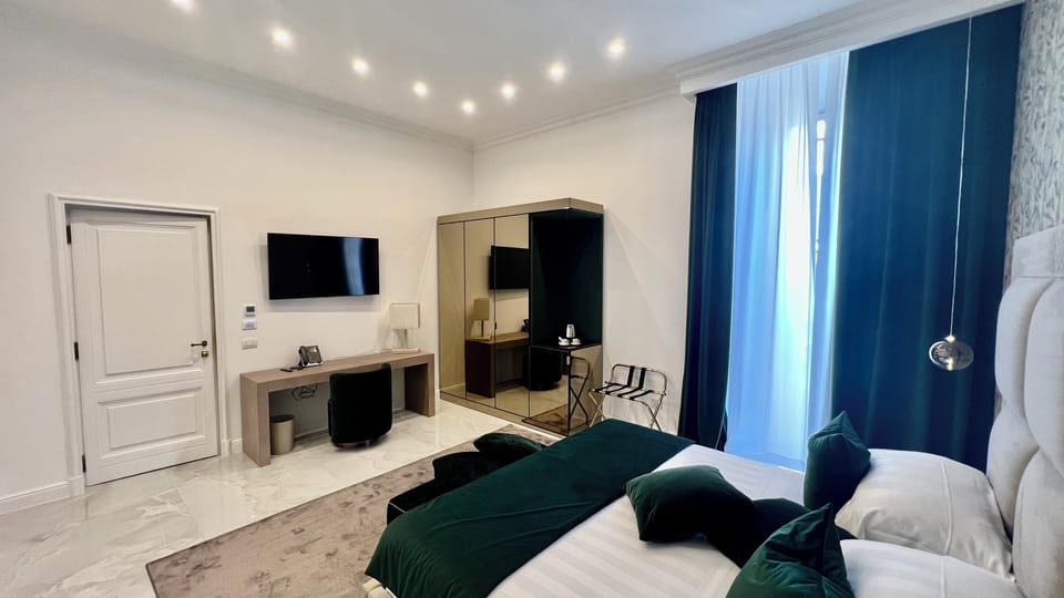 Superior Room | Premium bedding, down comforters, minibar, in-room safe