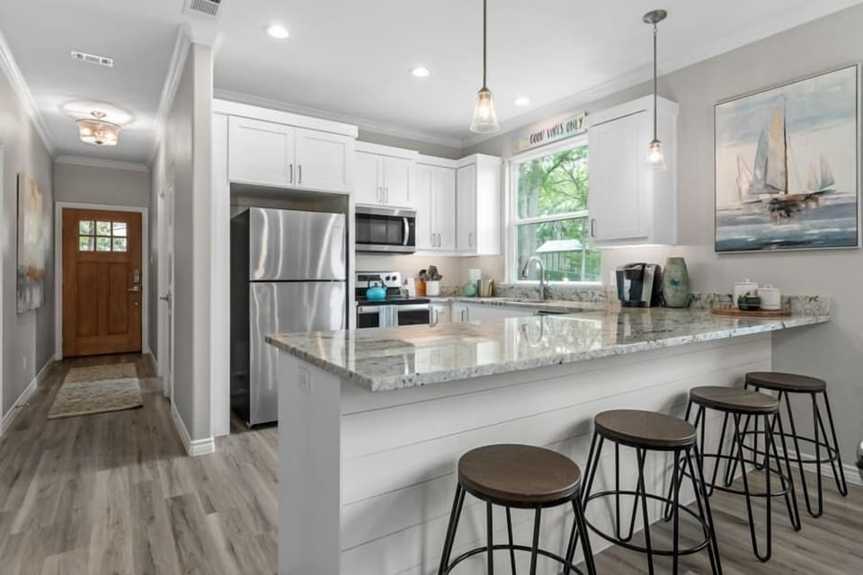 Breakfast bar
