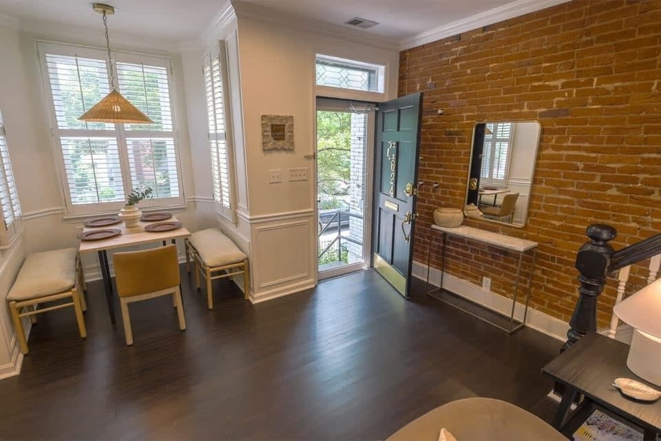 Open concept floor plan