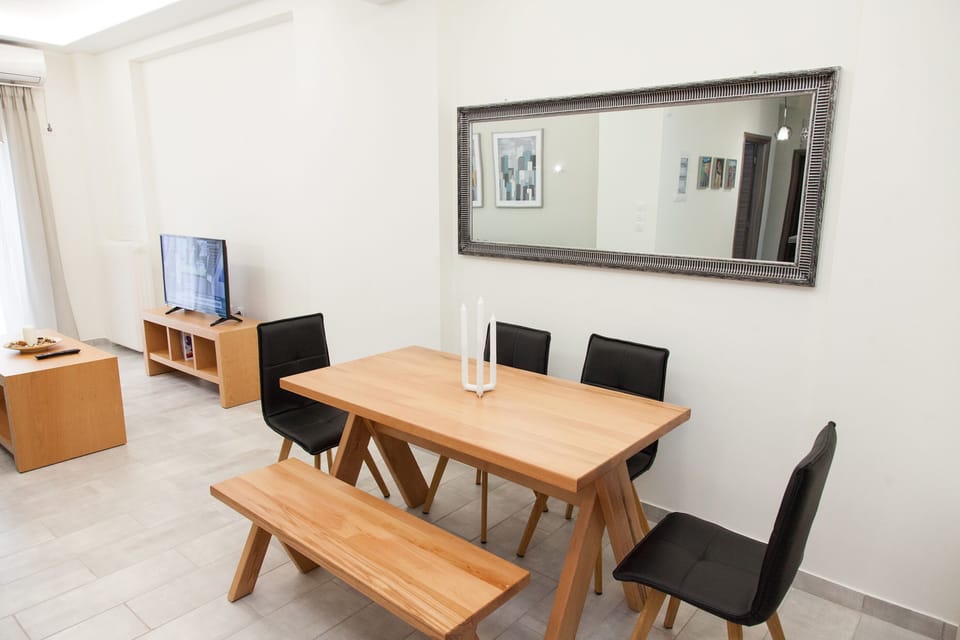 City Apartment | Living area