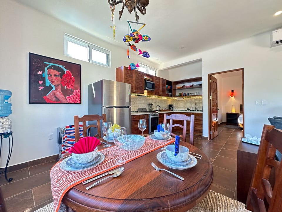 Casa Catalina 2 Dining Area