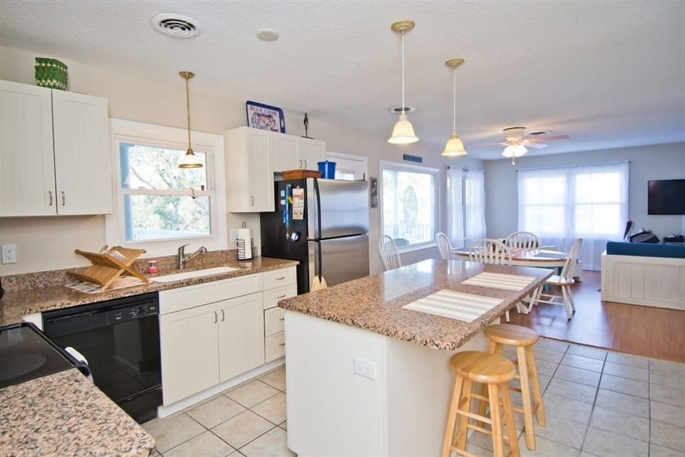Level One Kitchen
