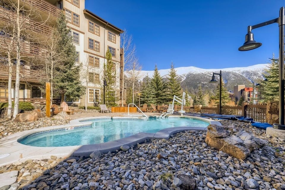 Condo, 2 Bedrooms | Pool