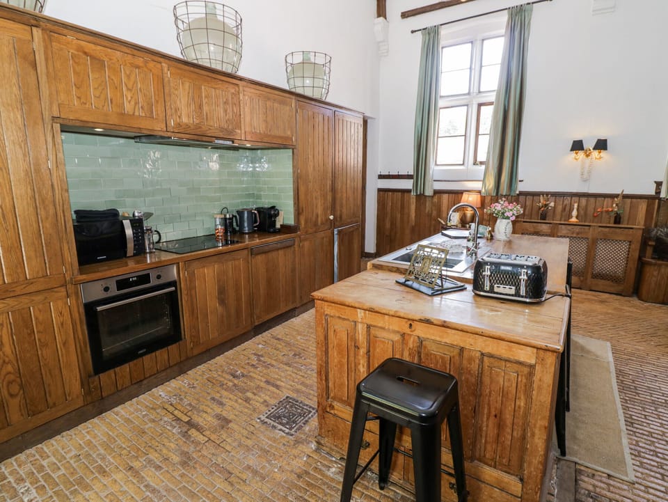 Cottage | Interior