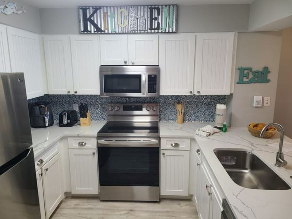 Indoors, Kitchen, Microwave, Oven, Sink