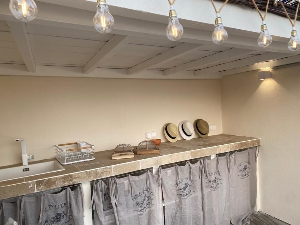 Cuisine d'été avec Vues for families, friends and couples. BBQ, Plancha