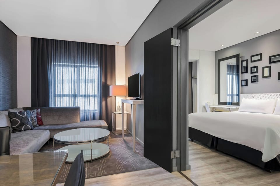 Executive Suite, 1 Bedroom | Minibar, in-room safe, individually decorated, individually furnished