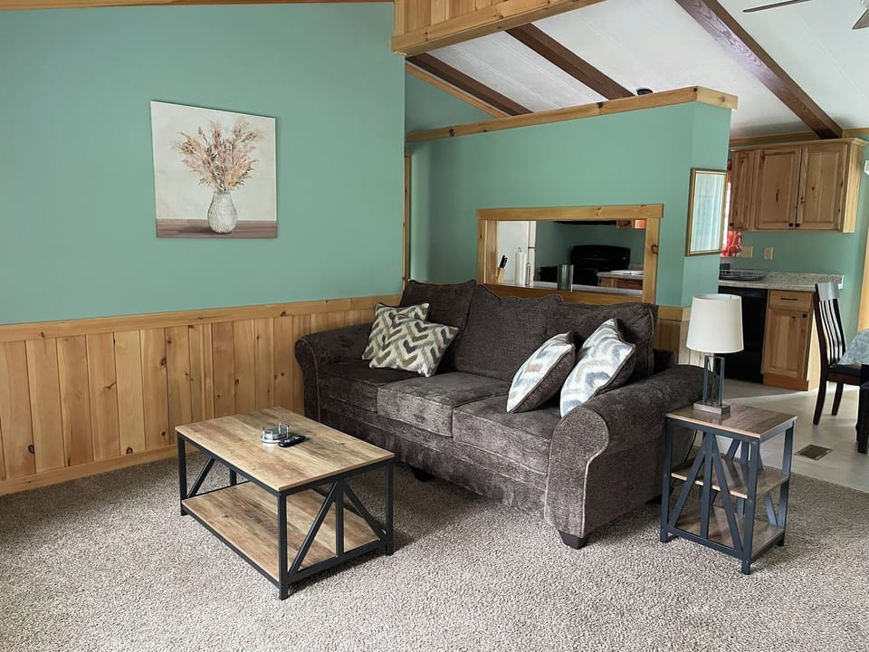 Hilltop Cottage