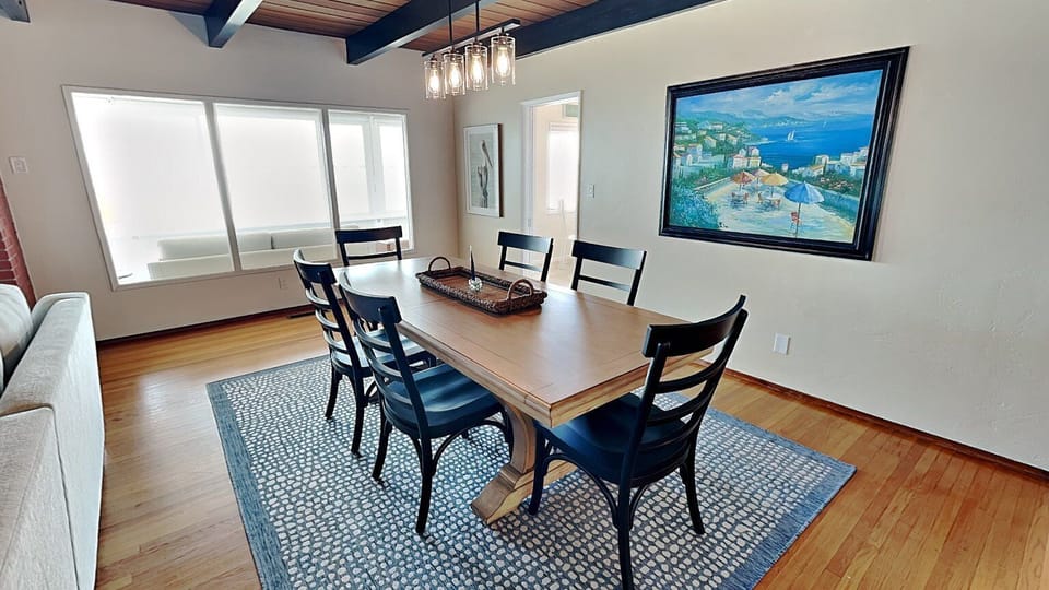 Hardwood Dining Table thats seats 6