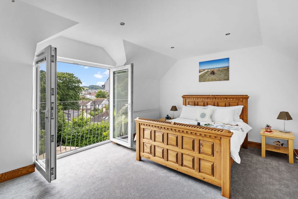 Master Bedroom  - Trade Winds