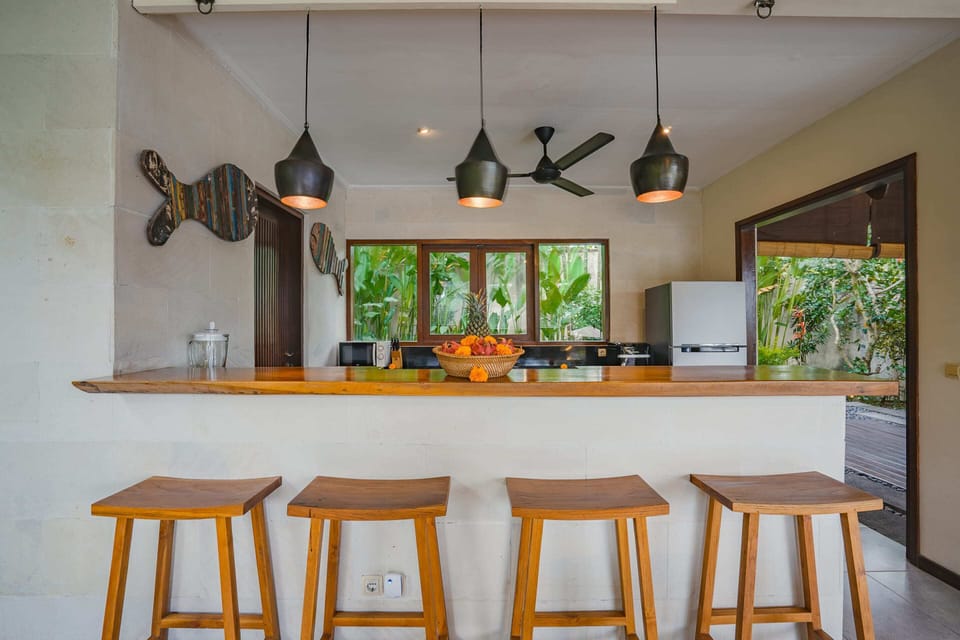 Basic Villa, Multiple Beds | Private kitchen | Fridge, microwave, stovetop, electric kettle