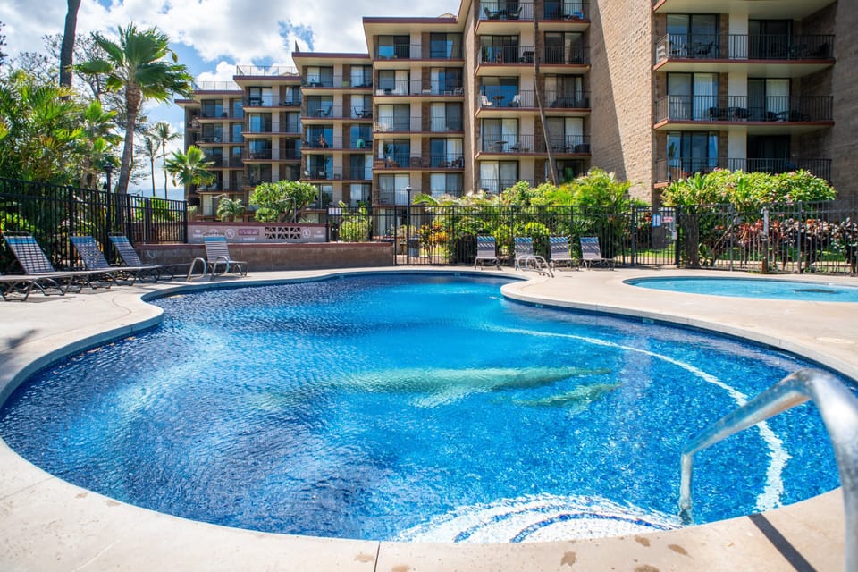 Outdoor pool, pool umbrellas