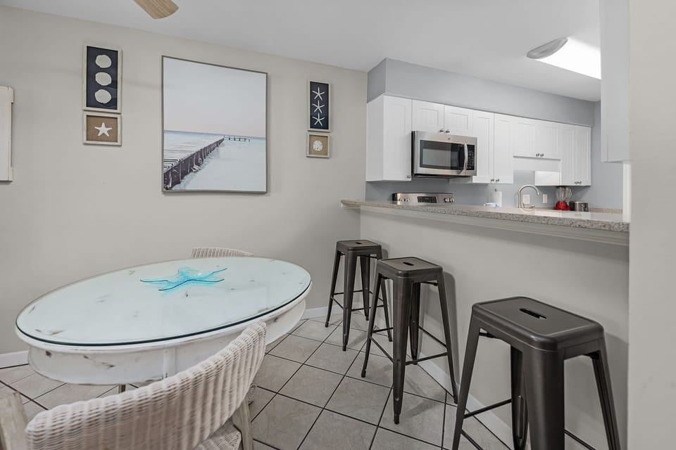 Breakfast Bar