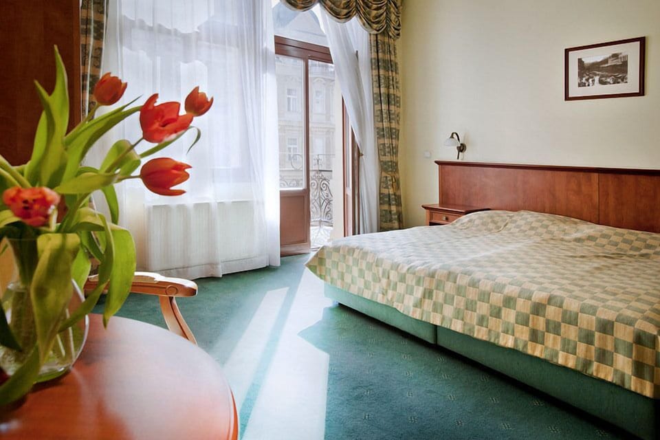 Double or Twin Room (Wellness Spa package) | Minibar, in-room safe, desk, blackout drapes
