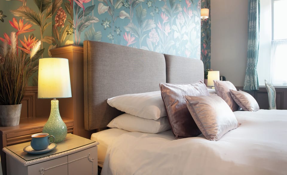 Egyptian cotton sheets, premium bedding, Tempur-Pedic beds