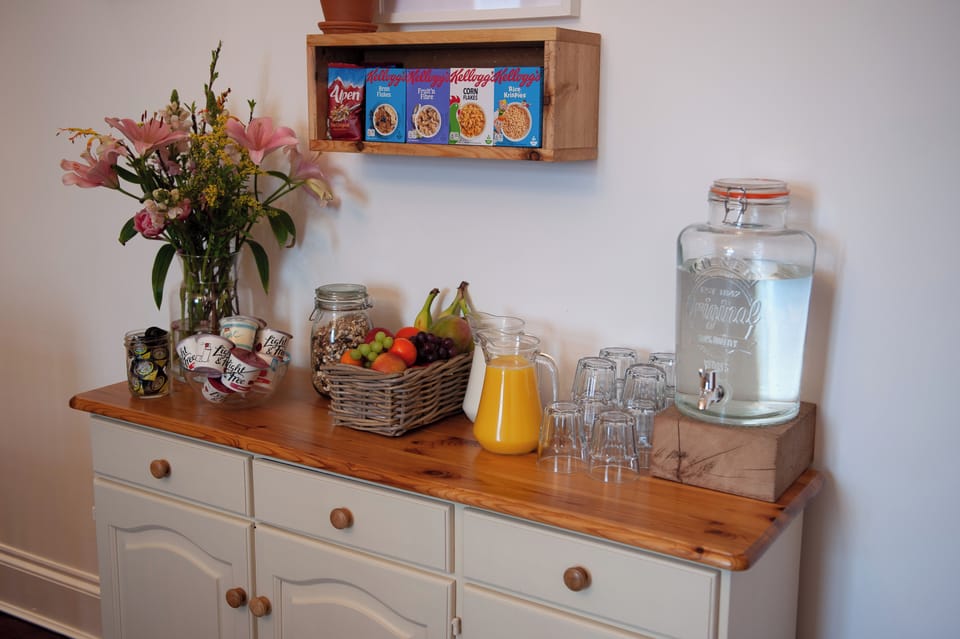 Free daily cooked-to-order breakfast