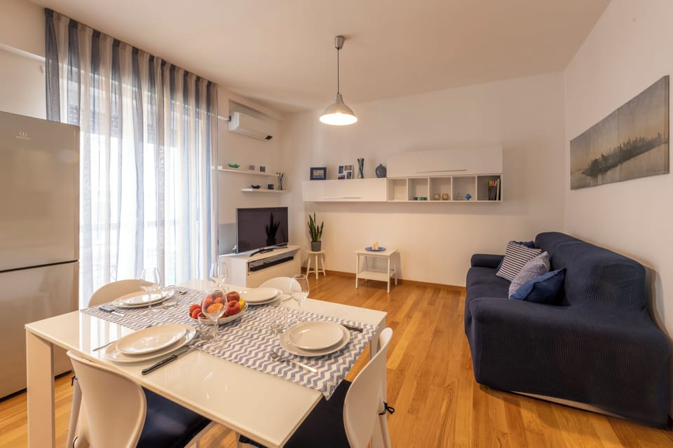 Apartment | Living area