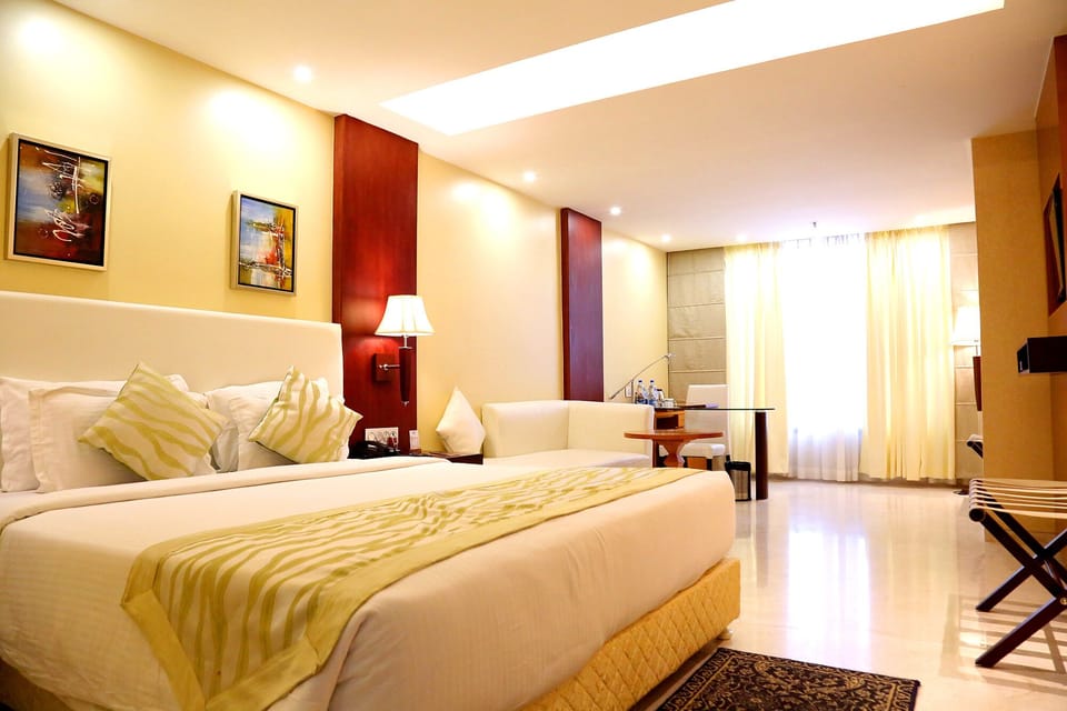 Superior Room | Desk, laptop workspace, WiFi (free)