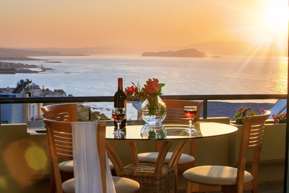 Villa, 3 Bedrooms, Smoking, Balcony | Outdoor dining