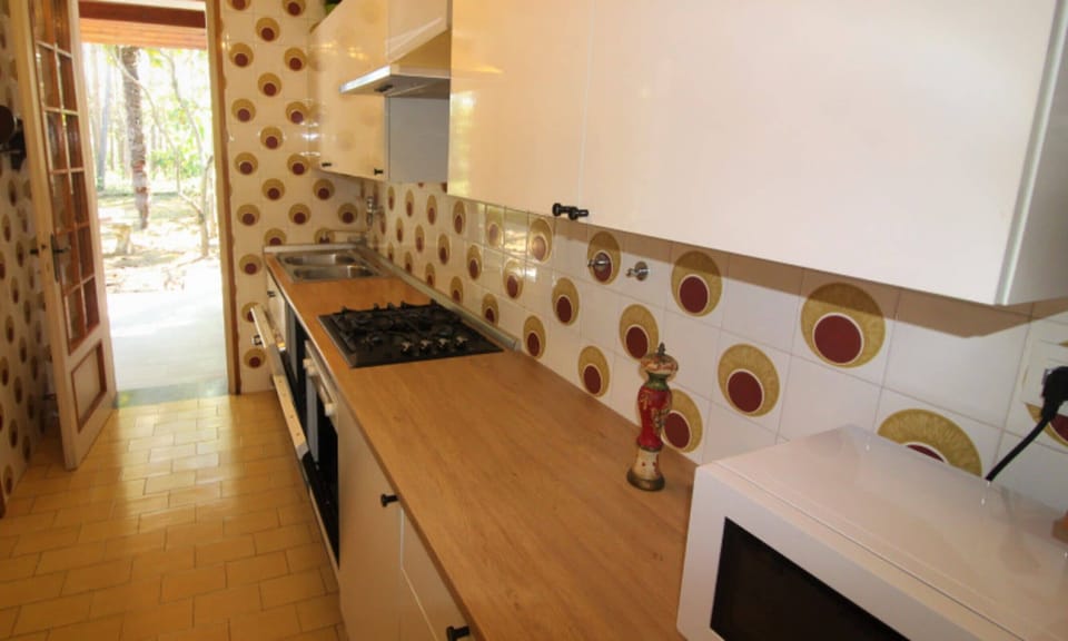 Villa, 3 Bedrooms, Balcony, Garden View | Interior