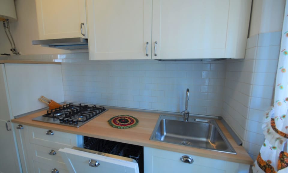 Villa, 2 Bedrooms, Patio, Garden View | Interior