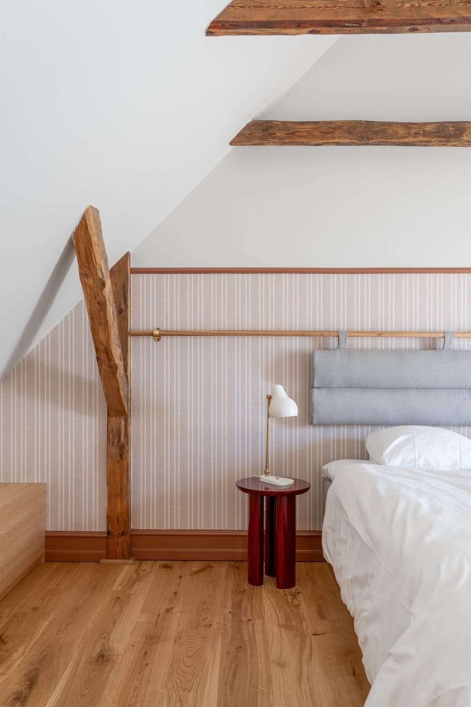 Comfort Double Room | Hypo-allergenic bedding, iron/ironing board, free WiFi