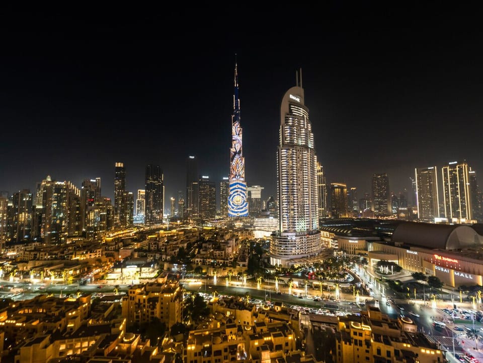 Stunning Burj Khalifa & Fountain View from the balcony