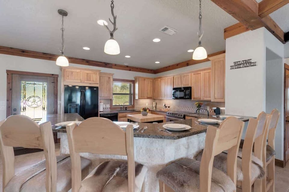House, Multiple Beds, Patio (465 Bear Crk M & B) | Private kitchen | Coffee/tea maker