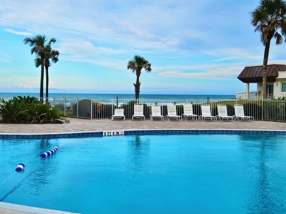 Large  resort-style swimming pool. Heated in the winter months.