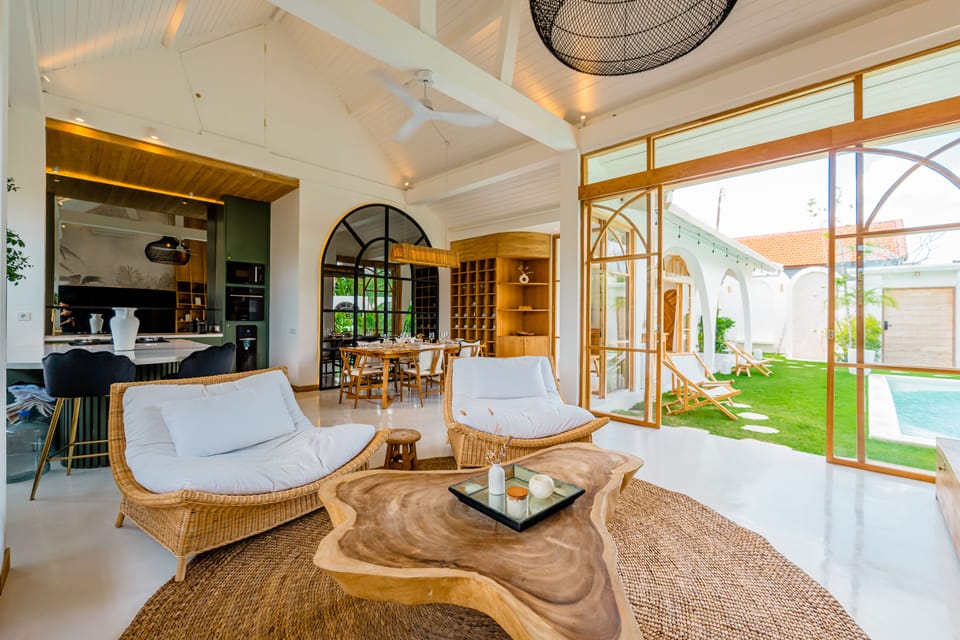 Luxury Villa | Living area