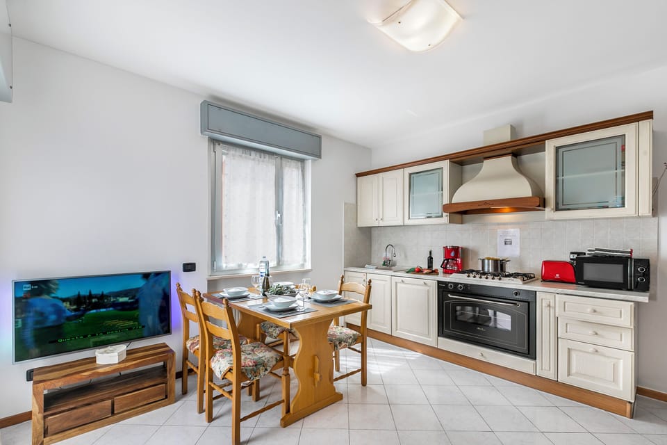 Kitchen and dining area