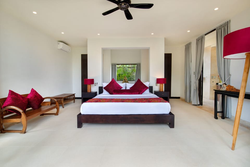 Luxury Villa, 5 Bedrooms, Sea View | 5 bedrooms, free WiFi