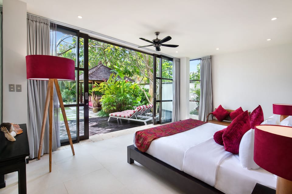 Luxury Villa, 5 Bedrooms, Sea View | 5 bedrooms, free WiFi