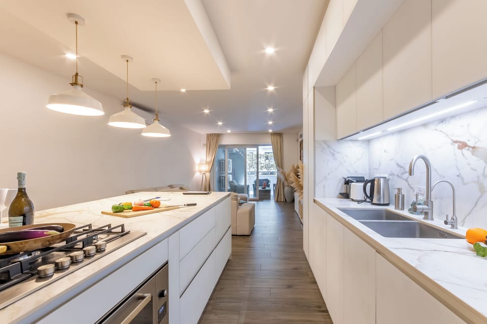 Family Apartment, 3 Bedrooms, 2 Bathrooms (Modern Beautiful Pool And Sea Apt) | Private kitchen | Espresso maker