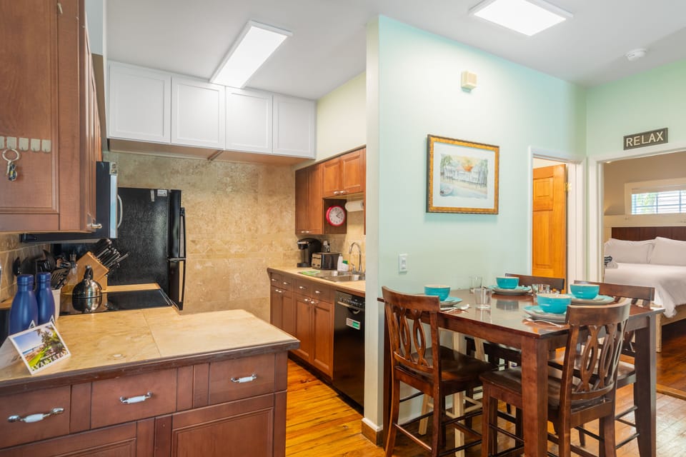 Tidy kitchen.