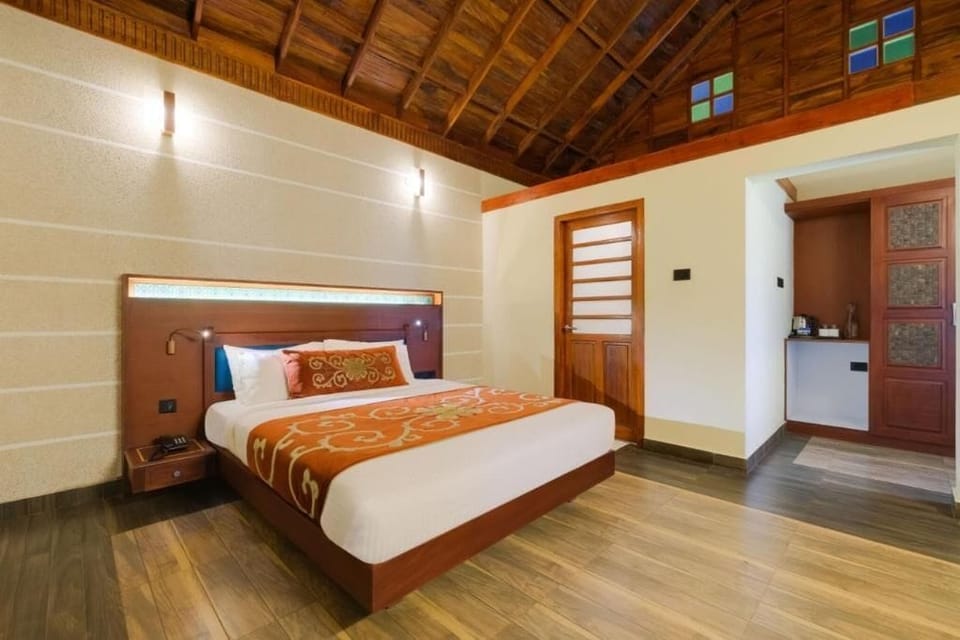 Deluxe Double Room | Memory foam beds, desk, laptop workspace, blackout drapes